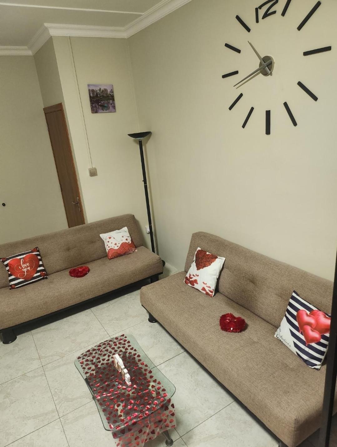 Kot Nu - Beach Themed Apartment - 3 Mins Walk From The Sea Flic-en-Flacq Esterno foto